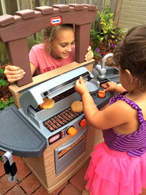 little tikes cook and play grill