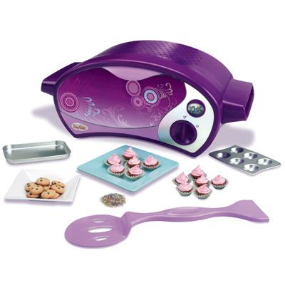 At 40, the Easy-Bake Oven is still cookin