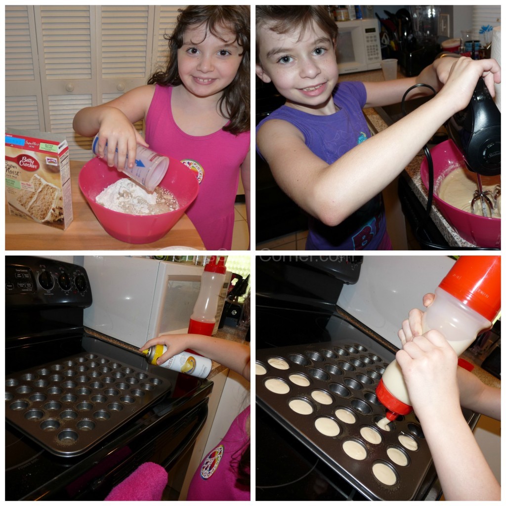Mrs. Fields Cutie Cakes™ Baking Pan