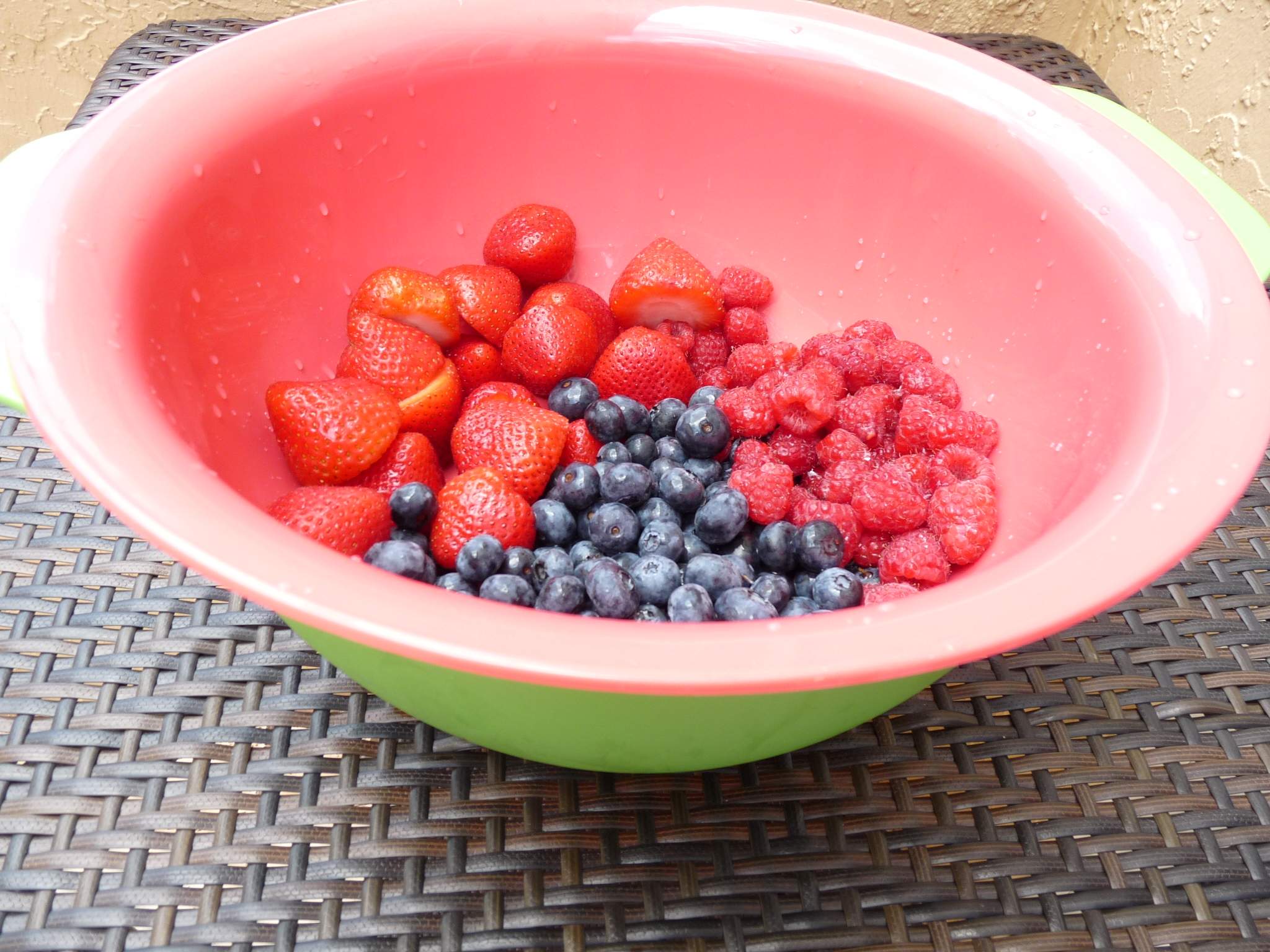 Red, White, and Blueberry Salad with Raspberry Lemon Vinaigrette - Cori ...